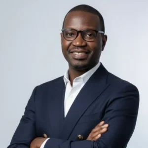 Dr Robert Olubi Headshot